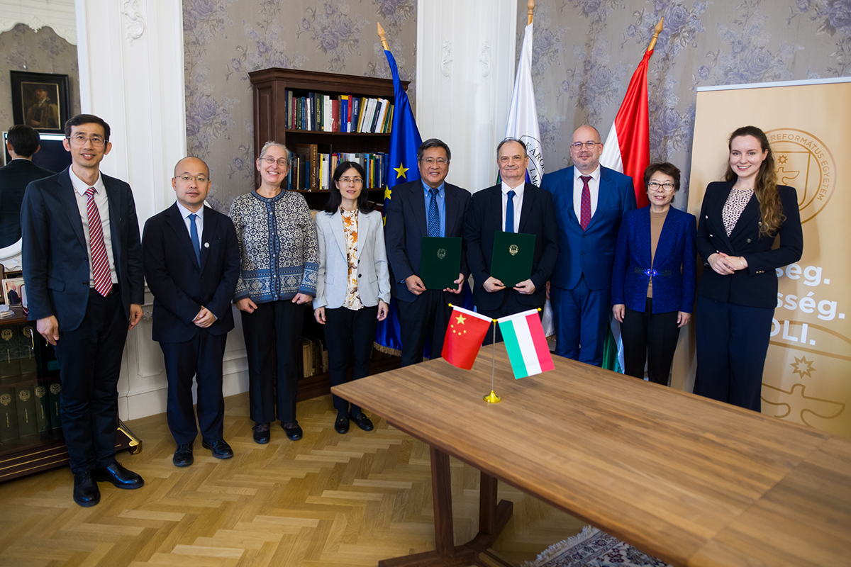 Visit from Beijing Normal University - photo