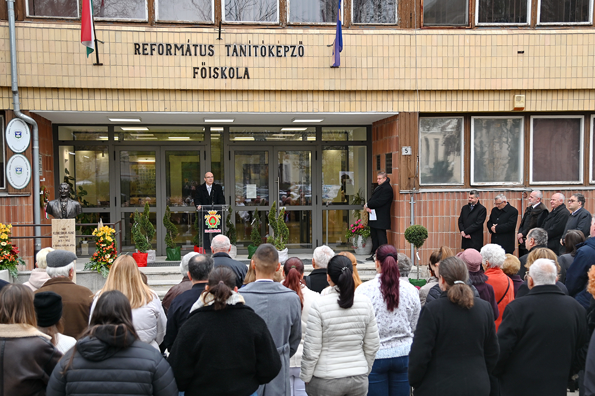 Szoboravató - fotók