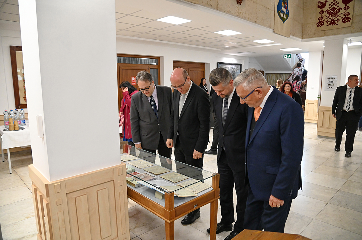 Szoboravató - fotók