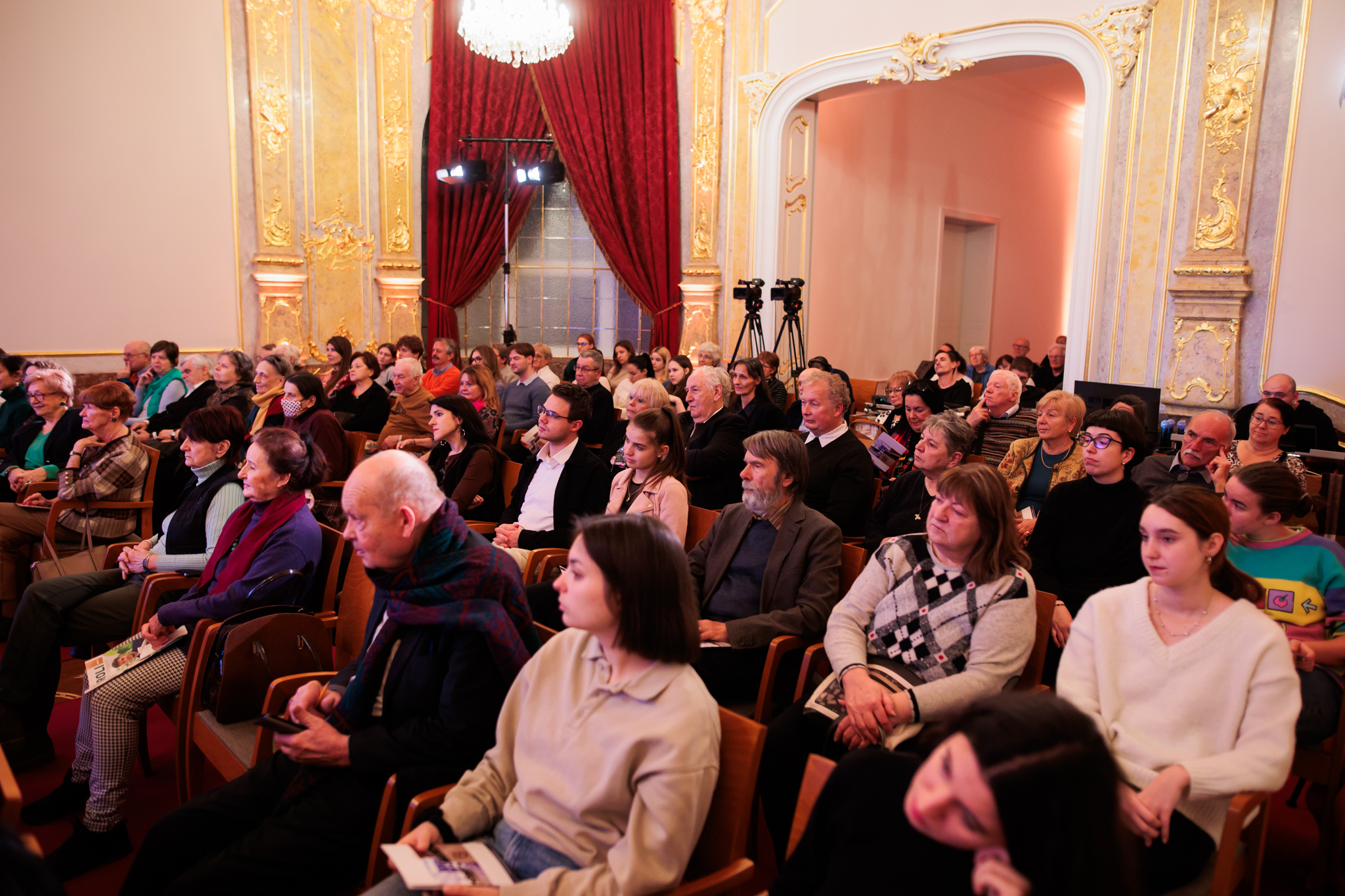 Bogyay Katalin nagykövet páratlan szakmai életútja a Károli Szabadegyetemen - fotók