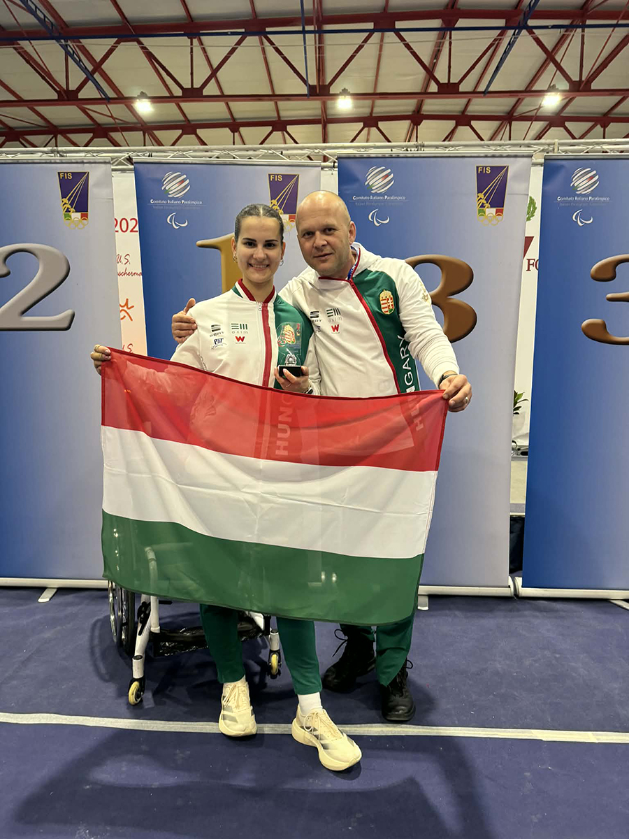 Nádasdy Anna aranyérmes tőr egyéniben a pisai Világkupán - fotók